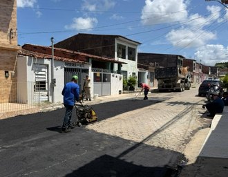 Operação Tapa-Buraco restaura 306 ruas de Maceió em abril