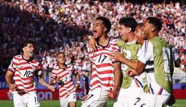 Estados Unidos vencem Bósnia e Herzegovina e se classificam para as oitavas de final