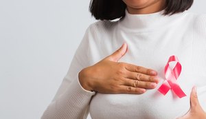 Parque Shopping recebe exposição fotográfica em apoio ao Outubro Rosa