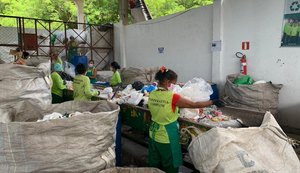 Cooperativas seguem orientações de saúde e higienização nos galpões