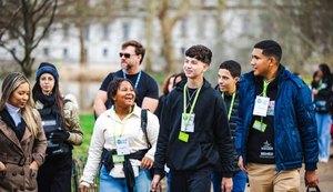 Intercâmbio na Inglaterra transforma a vida de estudantes da rede municipal de Maceió