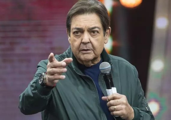 24 dias após passar por um transplante de coração, Faustão é internado às pressas em São Paulo