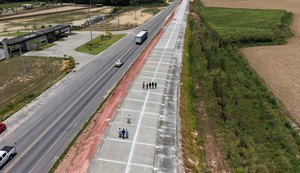 Ministro vistoria avanço do Arco Metropolitano de Maceió, com 7,18 km de pavimentação executados