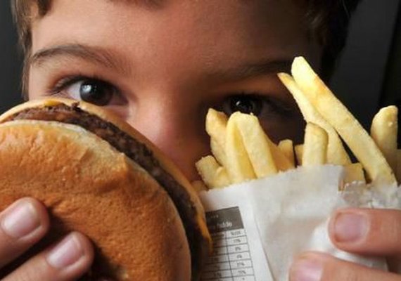 Farmacêutica fala sobre os riscos de medicamentos para emagrecer