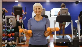 Musculação protege cérebro de idosos contra demência, diz estudo