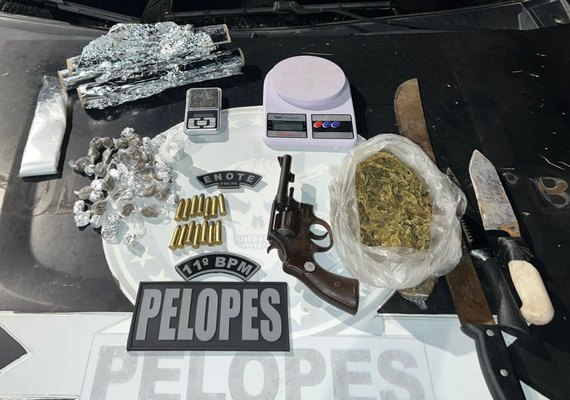 Polícia Militar apreende 78 quilos de drogas e 16 armas de fogo em uma semana