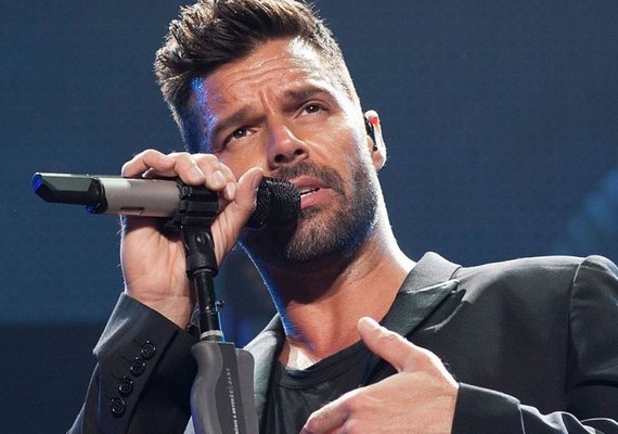 ‘Foi extremamente doloroso’, diz Ricky Martin sobre sair do armário