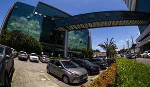Prefeito JHC lança site do Hospital da Cidade mostrando transparência administrativa