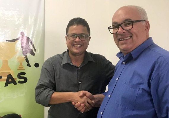 Setor de Imprensa terá novas cadeiras no Estádio Municipal de Arapiraca