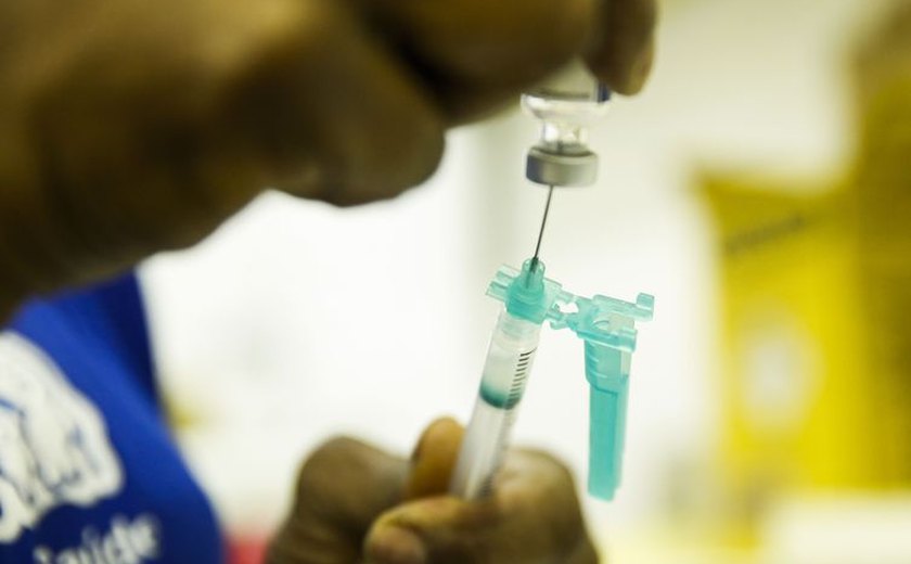 Postos de saúde abrem neste sábado para vacinar contra sarampo e pólio