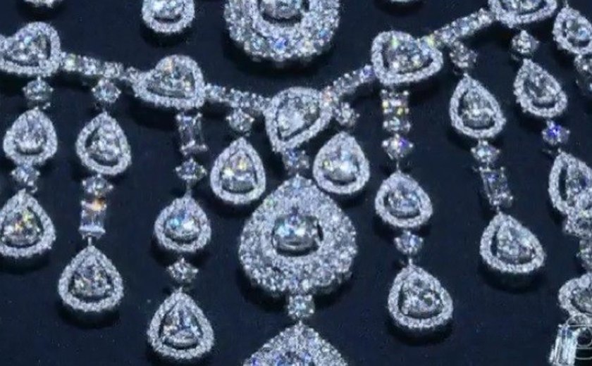 Caso joias sauditas: Polícia Federal faz buscas contra ex-funcionários de Bolsonaro