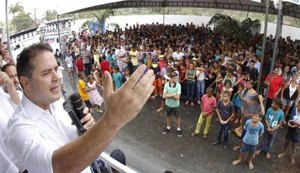 Renan Filho assina ordens de serviço em Delmiro neste sábado