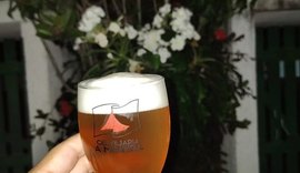 Cerveja e praia conquistam turistas e alagoanos durante os dias quentes do verão