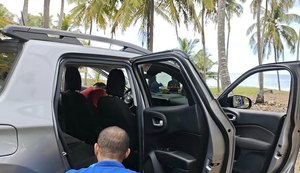 Polícia Civil investiga morte de empresário encontrado dentro de carro na Praia da Sereia