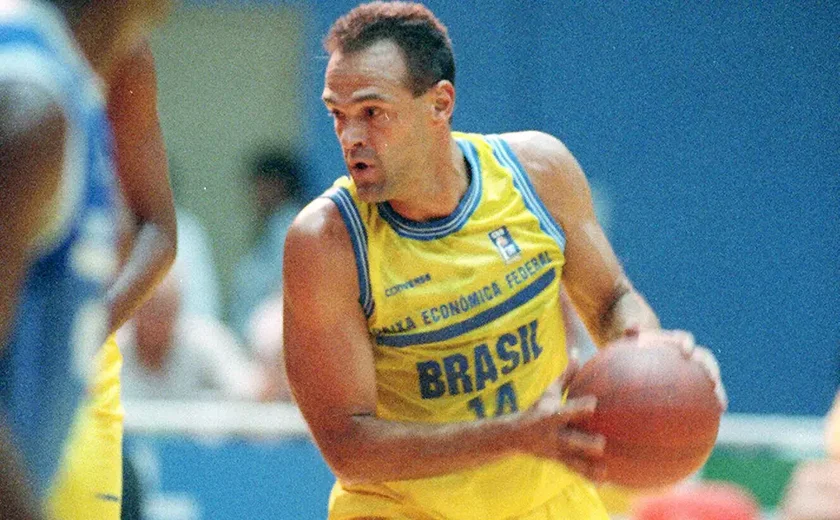 Lenda do basquete mundial, Oscar Schmidt morre aos 68 anos