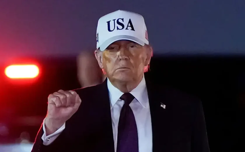 Trump chama papa Leão XIV de 'fraco' e diz que pontífice 'não acredita em parar o crime'