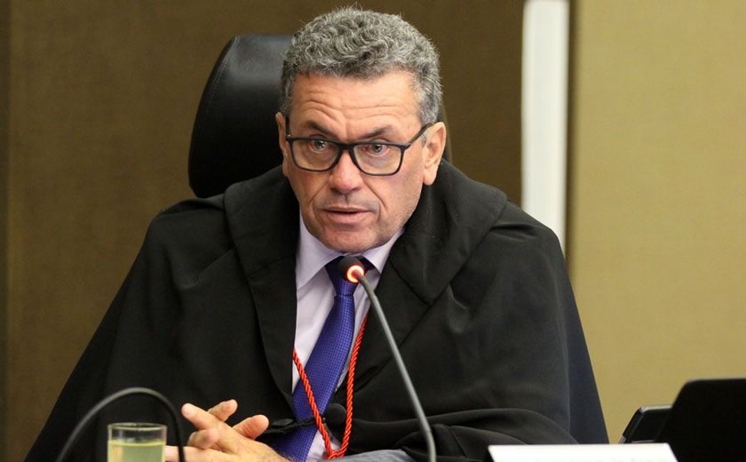 Ex-prefeito de Pão de Açúcar é absolvido de acusação de improbidade