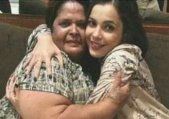 Emilly conhece fã que gastou R$ 1,2 mil votando nela no 'BBB 17'