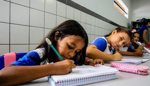 Renovação de matrícula para alunos da rede municipal começa na segunda