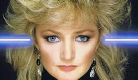 Bonnie Tyler é internada às pressas e passa por cirurgia de emergência no intestino