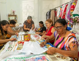 Ciclos de oficinas fortalecem iniciativas culturais em quatro bairros de Maceió