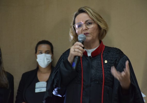 Lira e ministros atuam por Marluce Caldas