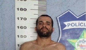 Homem é detido por suspeita de furtar televisão em supermercado de Maceió