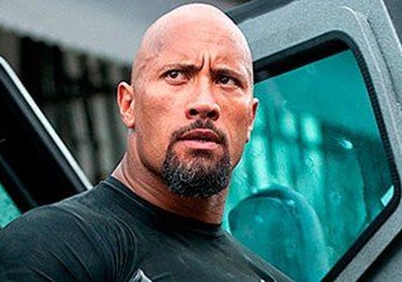 Dwayne Johnson, o 'The Rock' é eleito o homem mais sexy do mundo, concorda?