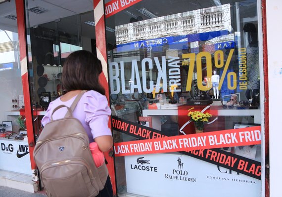 Brasil é o 3º país que mais pesquisa por Black Friday no mundo