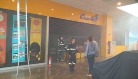 Incêndio atinge loja de shopping na parte alta de Maceió