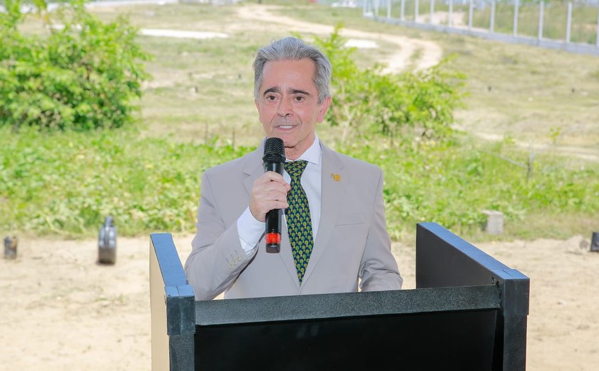 TJAL realiza plantio de 65 mudas nativas em Delmiro Gouveia