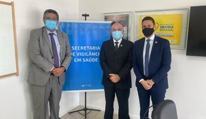 Secretário leva demandas de Maceió ao Ministério da Saúde