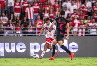 CRB vence o Atlético-GO no Estádio Rei Pelé e encosta no G6 da Série B