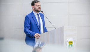 Vereador cobra providências da concessionária Sanama por prejuízos no bairro Santa Lúcia