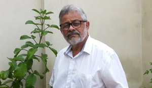 Prefeito diz que ganhou gosto pela política e decide agora ir para a reeleição