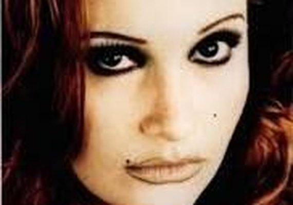 Atriz de Senhora do Destino, ex-'rainha gay' critica falta de papéis para gordos