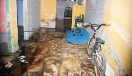 Rachaduras e água minando do solo na Marquês de Abrantes