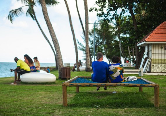 Áreas de convivência na orla encantam e atraem maceioenses e turistas