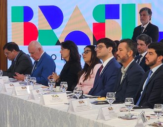 Governo de Alagoas discute pauta exportadora com o presidente em exercício Geraldo Alckmin