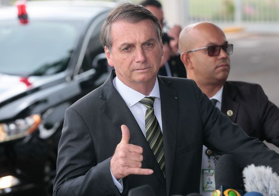 OMS está preocupada com manipulação da Covid-19 por Bolsonaro