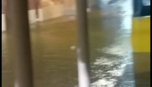 Cidades do interior de AL registram transtornos e ficam em alerta; veja vídeo