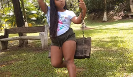 Menina de 12 anos morre baleada na Favela do Guarda, no Rio