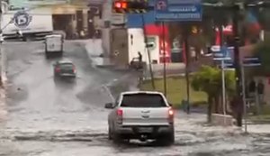 Temporal provoca transtornos e alagamentos em Arapiraca