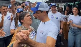 JHC e Célia em Maribondo; entre o calor de uma caixa de som e o gelo das lideranças locais