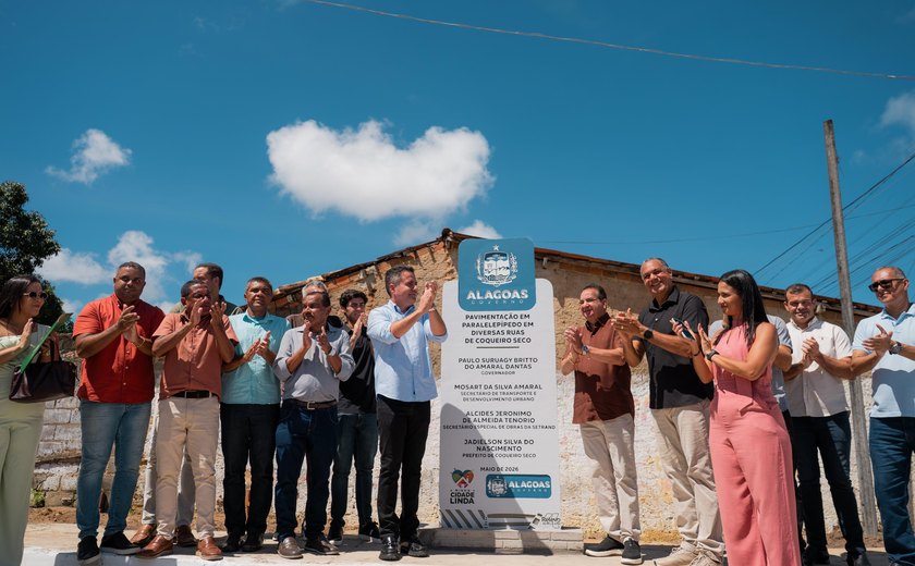Governo de Alagoas entrega oito quilômetros de ruas pavimentadas em Coqueiro Seco