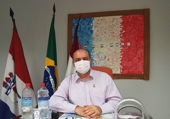 Gestão da Ufal não vai comprar vacina e defende fortalecimento do SUS
