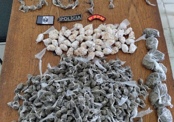Polícia Militar recupera veículos roubados e apreende mais de 2 kg de drogas no interior