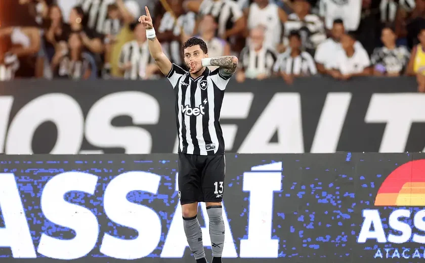 Botafogo bate Chape em jogo de abertura da 5ª fase da Copa do Brasil