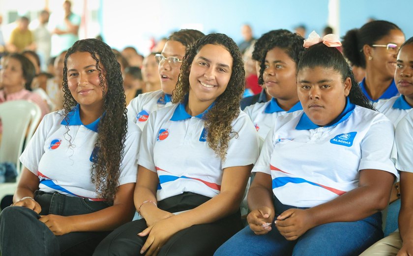 Governo de Alagoas investe R$ 17,3 milhões em educação e entrega Escola Estadual Luiz Duarte em Estrela de Alagoas