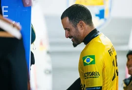 Italo Ferreira estreia com vitória na etapa de Gold Coast
